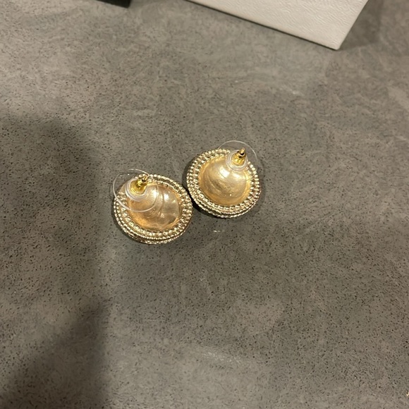 Chanel CC 2014 Fall/Winter Collection Pierced Earrings - Picture 3 of 8